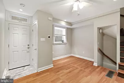 953 N Randolph Street #2R, Philadelphia, PA 19123 - Photo 5