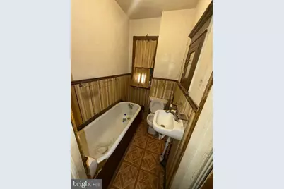 914 E Woodlawn Avenue, Philadelphia, PA 19138 - Photo 7