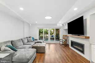 631 Addison St, Philadelphia, PA 19147 - Photo 7