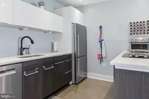 714 Pierce St, Philadelphia, PA 19148 - Photo 9