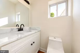510 Manton St, Philadelphia, PA 19147 - Photo 33