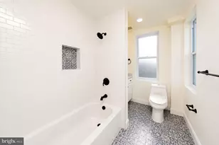 510 Manton St, Philadelphia, PA 19147 - Photo 31