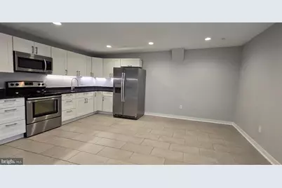 603 E Girard Avenue #3RD FLOOR, Philadelphia, PA 19125 - Photo 11
