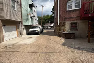 915 Wagner Ave, Philadelphia, PA 19141 - Photo 1