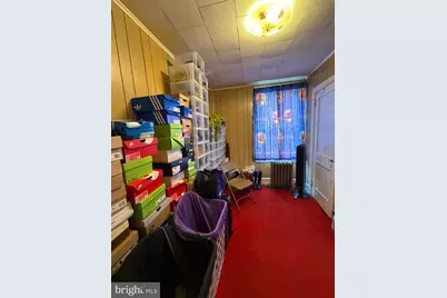 915 Wagner Avenue, Philadelphia, PA 19141 - Photo 15