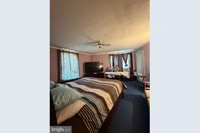 915 Wagner Avenue, Philadelphia, PA 19141 - Photo 17
