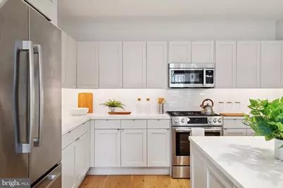 1805 Walnut Street #6A, Philadelphia, PA 19103 - Photo 9