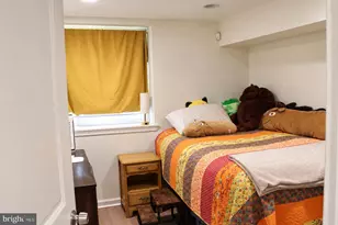 1821 N Bouvier St, Philadelphia, PA 19121 - Photo 11