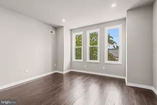3371 Emerald St, Philadelphia, PA 19134 - Photo 9