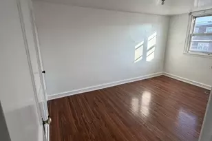 8018 Fayette St, Philadelphia, PA 19150 - Photo 5
