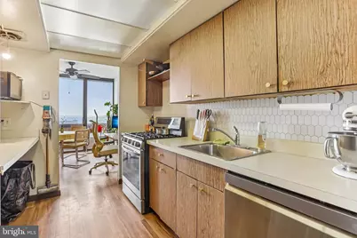 1326 Spruce Street #2806, Philadelphia, PA 19107 - Photo 13