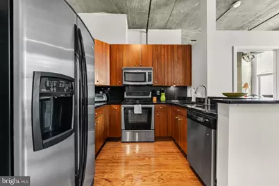130 N 2nd Street #4E2, Philadelphia, PA 19106 - Photo 7