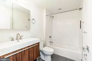 1719 Erdman St, Philadelphia, PA 19130 - Photo 13
