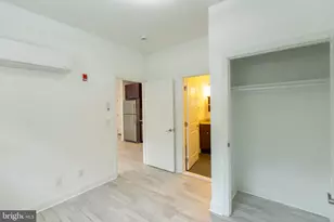 427 Monroe St, Philadelphia, PA 19146 - Photo 17