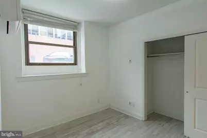 427 Monroe Street #UNIT 402, Philadelphia, PA 19146 - Photo 15