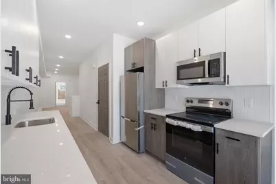 669 N 39th Street #1, Philadelphia, PA 19104 - Photo 1
