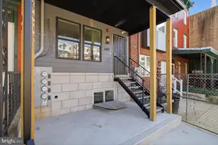 669 N 39th St, Philadelphia, PA 19104 - Photo 17