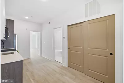 669 N 39th Street #2, Philadelphia, PA 19104 - Photo 5
