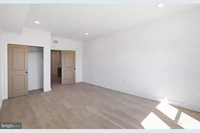 669 N 39th Street #3, Philadelphia, PA 19104 - Photo 11