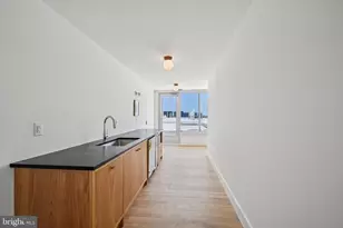 2101 Washington Ave, Philadelphia, PA 19146 - Photo 13