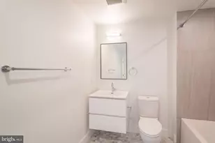 2101 Washington Ave, Philadelphia, PA 19146 - Photo 9
