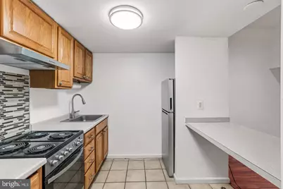1324 Locust Street #214, Philadelphia, PA 19107 - Photo 11