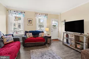 523 Green, Philadelphia, PA 19128 - Photo 3