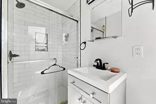 2217 W Thompson St, Philadelphia, PA 19121 - Photo 25