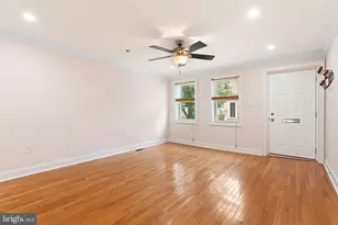 938 Morris St, Philadelphia, PA 19148 - Photo 5