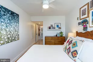 329 Fitzwater St, Philadelphia, PA 19147 - Photo 31