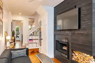 329 Fitzwater St, Philadelphia, PA 19147 - Photo 13