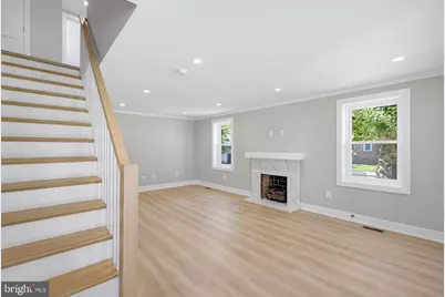 1300 Princeton Avenue, Philadelphia, PA 19111 - Photo 3