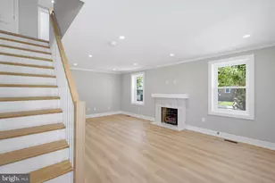 1300 Princeton Ave, Philadelphia, PA 19111 - Photo 3