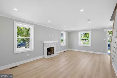 1300 Princeton Avenue, Philadelphia, PA 19111 - Photo 5
