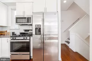 423 E Flora St, Philadelphia, PA 19125 - Photo 17