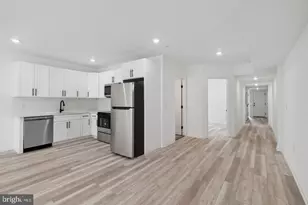 890 N 42nd St, Philadelphia, PA 19104 - Photo 27