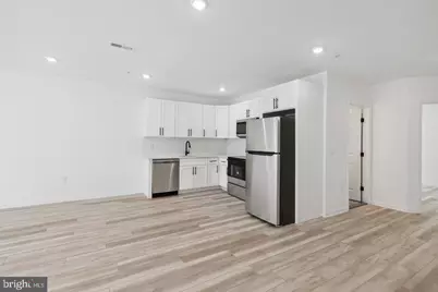 890 N 42nd Street, Philadelphia, PA 19104 - Photo 9