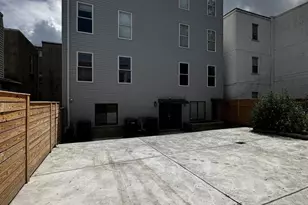 890 N 42nd St, Philadelphia, PA 19104 - Photo 35