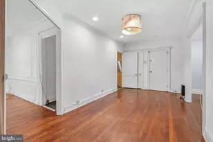 351 S 47th St, Philadelphia, PA 19143 - Photo 5