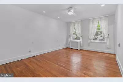 351 S 47th Street #B210, Philadelphia, PA 19143 - Photo 23