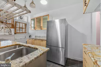 351 S 47th Street #B210, Philadelphia, PA 19143 - Photo 11