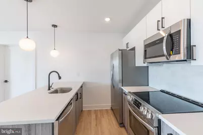 629 W Girard Avenue #502, Philadelphia, PA 19123 - Photo 1