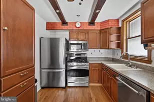 8010 Lexington Ave, Philadelphia, PA 19152 - Photo 13