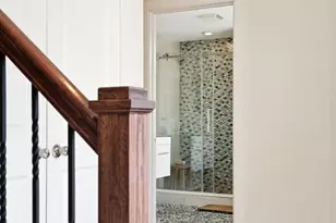 2015 Martha St, Philadelphia, PA 19125 - Photo 35