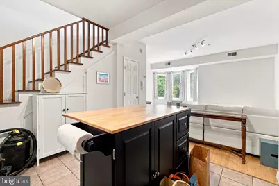 800 N 2nd Street #4, Philadelphia, PA 19123 - Photo 3
