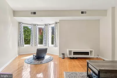 800 N 2nd Street #4, Philadelphia, PA 19123 - Photo 7