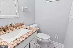 2724 Ash St, Philadelphia, PA 19137 - Photo 7