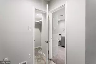 1119 Pine St, Philadelphia, PA 19107 - Photo 19
