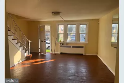 241 Howell Street E, Philadelphia, PA 19120 - Photo 3