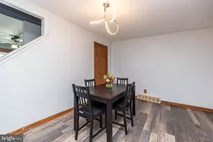 3648 Essex Ln, Philadelphia, PA 19114 - Photo 9
